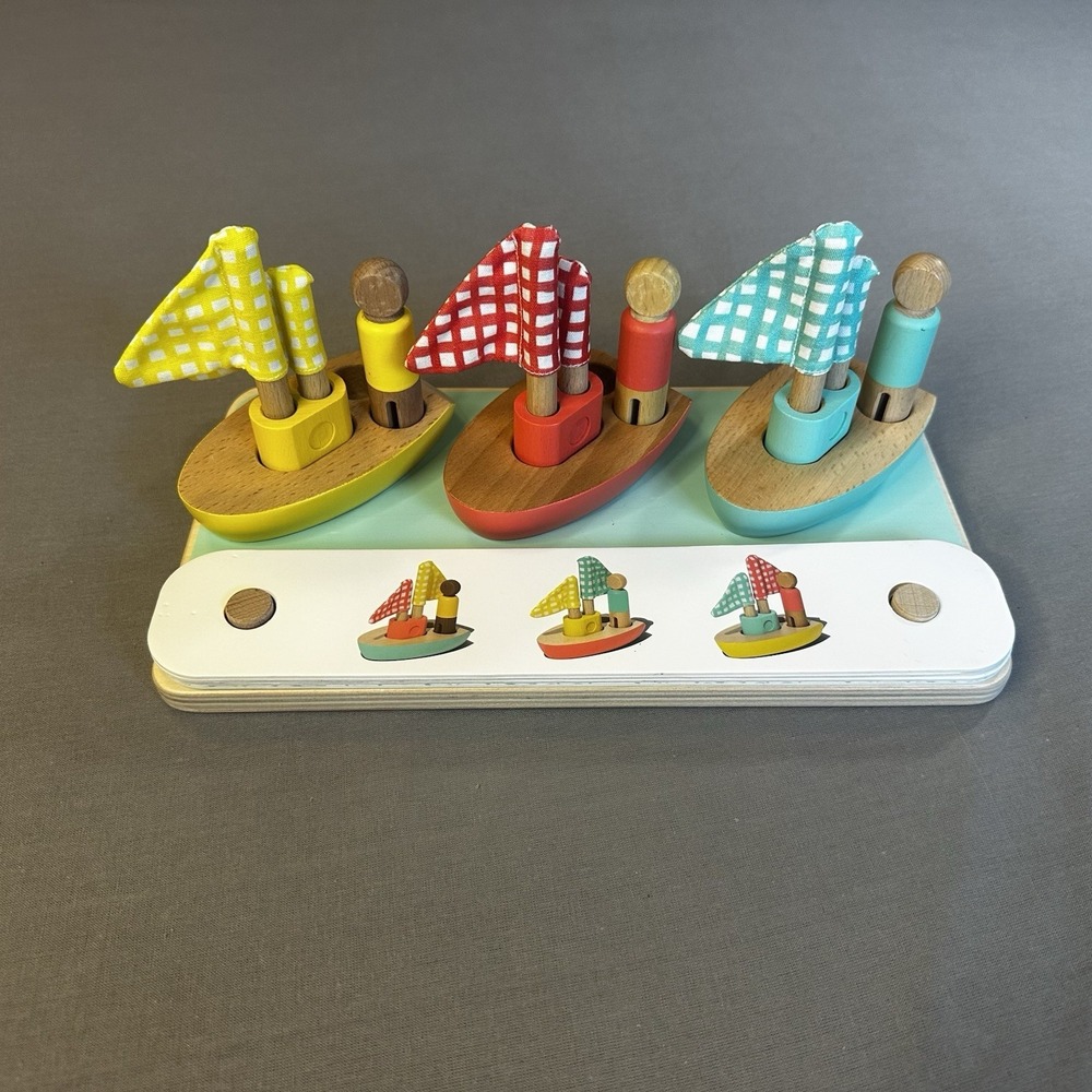 Lovevery Wooden Sailboat Matching Game Puzzle Set w/ 3 Boats & Pattern Cards